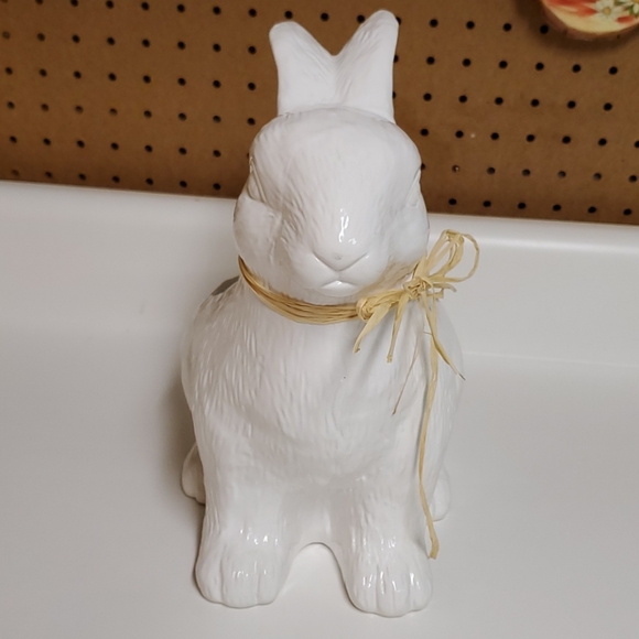 🆕️ Ceramic Bunny planter - Picture 3 of 4